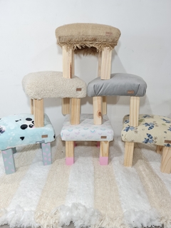 Banquito Reforzado de Madera y Pana - comprar online