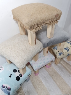 Banquito Reforzado de Madera y Pana - Gheto Home 