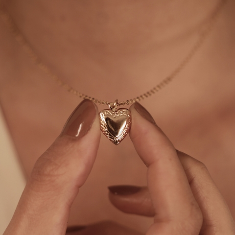 Relicário Coração Arabescos Mini - comprar online