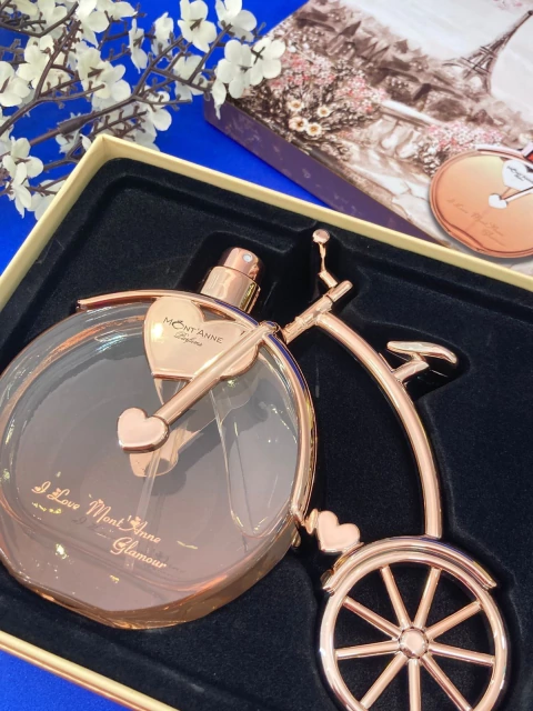 Perfume In love glamour, Mont’Anne