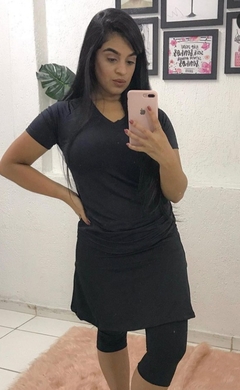 Saia Evasê Calça Corsario cor Preta Barbara Plus Size