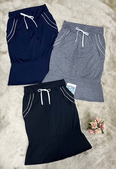 Short Saia Reta Midi com fenda cor Marinho Gisele