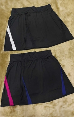 Short Saia Midi Trapezio cor Preta Helen