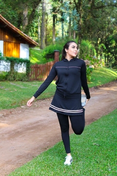 Jaqueta Fitness cor Preta Estefani na internet