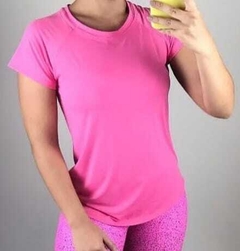 Baby Look manga curta Poliamida Proteção Solar Rosa Pink Lúisa Plus Size