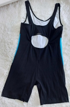Macaquinho de Hidroginastica com manga de alça cor Preta Isa Plus Size - comprar online