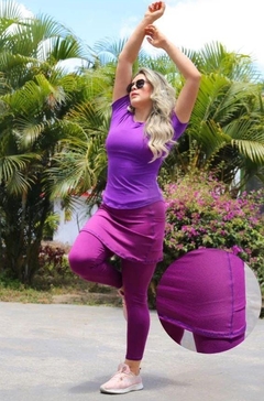 Saia Evasê Calça Comprida detalhe linha Roxa cor Fucsia Thais