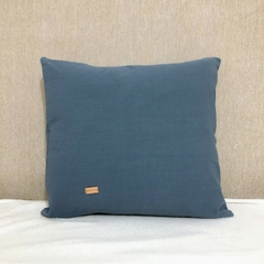 FUNDA ALMOHADON PRAGA EN TUSOR DE 45 X 45 AZUL ACERO