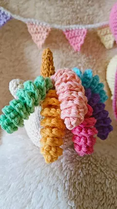 Mini Unicornio en internet