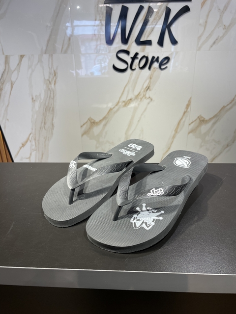 Chinelo Lost Colab Coringa