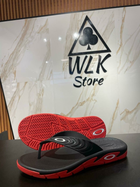Chinelo Oakley Rest 2.0 Unissex Preto