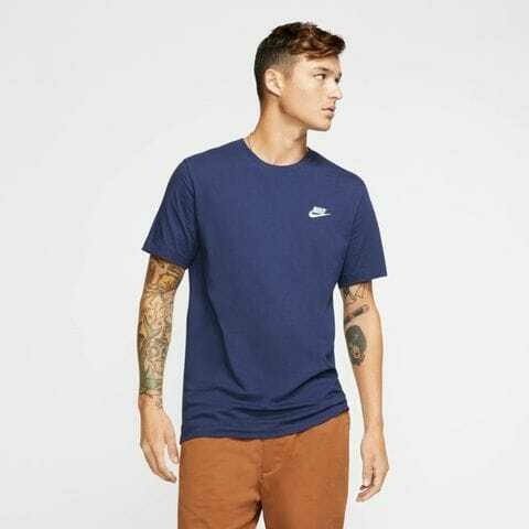 CAMISETA NIKE SPORTWEAR CLUB TEE