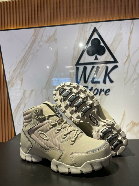 Tênis Oakley Halftrack MID II New Khaki - Bege
