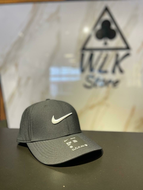 Bone Nike Dri-FIT Club - unissex - preto - comprar online