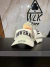 Boné New Era Aba Curva Snapback Action Sunset Off White na internet