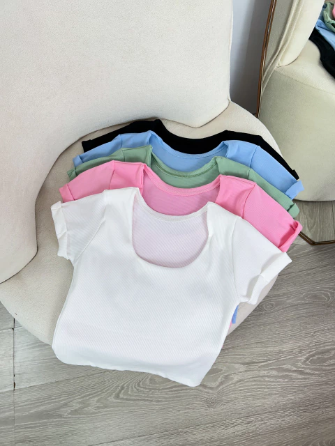 Cropped Mari - comprar online