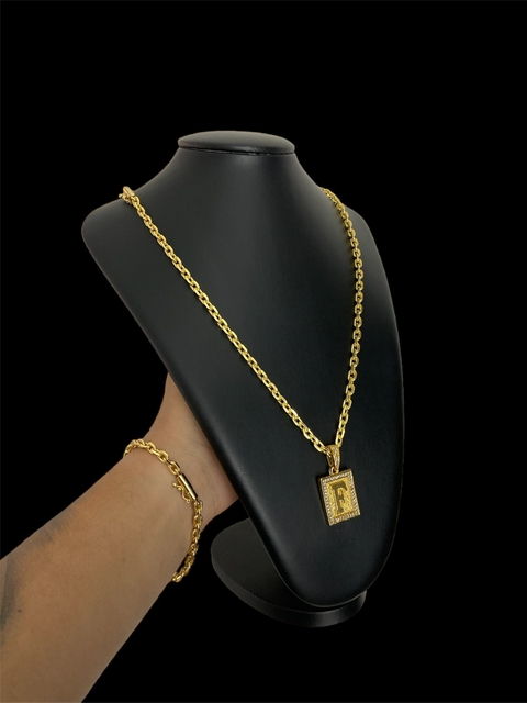 Kit Cadeado 5MM + Pingente letra - Banhado a Ouro 18k