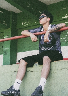 Camiseta SZ sport#1 retrô - PRETO X CINZA. na internet