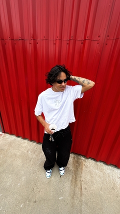 Camiseta Boxy Oversized BRANCA. - loja online