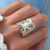 Anillo mariposa