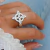 Anillo nudo de brujas