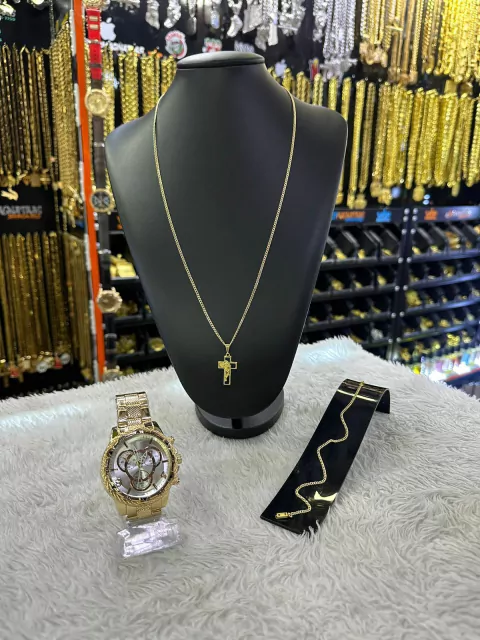 kit 4 em 1 moeda (1 relógio, 1 cordão, 1 pingente e 1 pulseira).