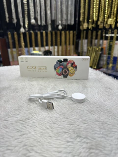 Gs8 mini Smart watch. na internet