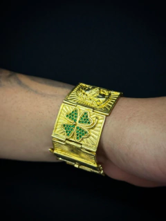 Bracelete Trevo moeda.