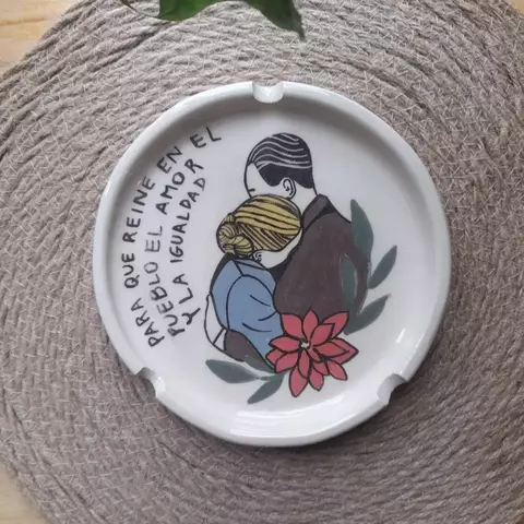 Cenicero "Amor e Igualdad" - comprar online