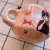 Taza Kiki's Delivery Service con detalles en relieve - Aramí Home