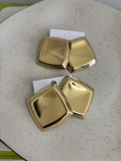 Brinco Dourado Maxi Quadrado Folheado a Ouro 18k