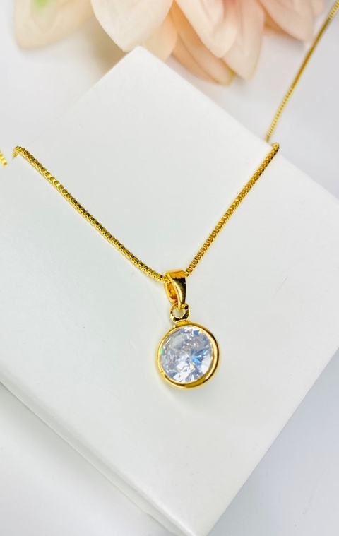 Colar ponto de luz dourado ref 748