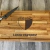 Tabla personalizada + Cuchillo | Escudo + Nombre | Colón - Kairos Design