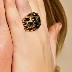 Anel Dourado Esmaltado Black