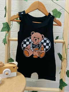 Jardineira Urso UpUp Cod 144 - comprar online