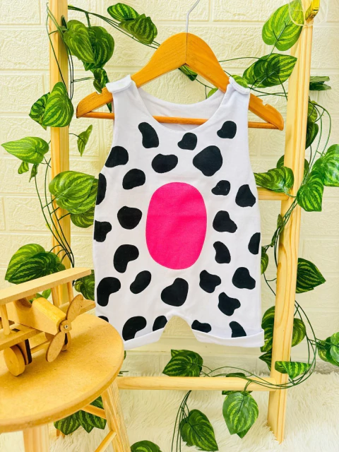 Jardineira curto Vaquinha Curto Cod 016 - comprar online