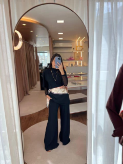 Conjunto Camilly na internet