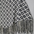 Poncho Tricô Mob - comprar online