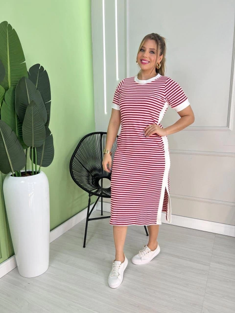 Vestido Midi Listrado Vermelho - comprar online
