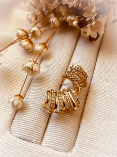 Brinco Caracol zircônias - comprar online