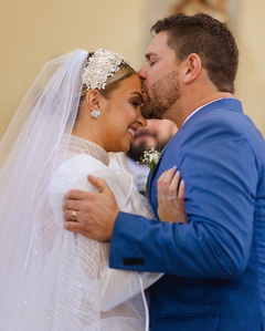 Renda Victória - Acessórios de Luxo para Noivas | Grinaldas, Tiaras e Mais - Tortolys