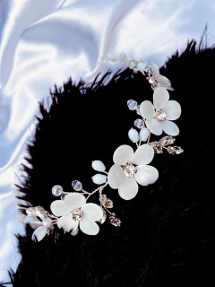 Tiara Chuva de Prata - Acessórios de Luxo para Noivas | Grinaldas, Tiaras e Mais - Tortolys