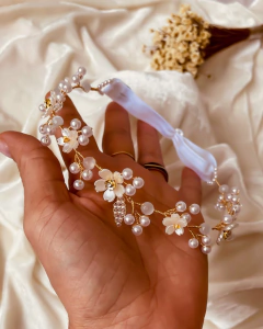Faixinha Baby - Acessórios de Luxo para Noivas | Grinaldas, Tiaras e Mais - Tortolys