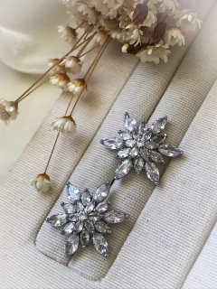 Brinco Big flor linda na internet