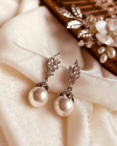 Brincos Prata com Zircônias