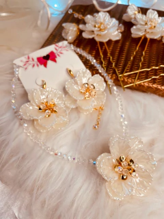 Conjunto Flowers na internet