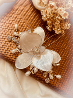 Gancho orquídea Vitrificada - Acessórios de Luxo para Noivas | Grinaldas, Tiaras e Mais - Tortolys