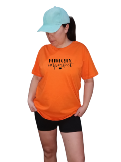 Remera Naranja Estampada Perfectly Imperfect