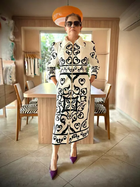 VESTIDO AZULEJO PRETO ZÍPER