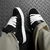 Tênis Qix Skate Combat Suede Preto E Branco